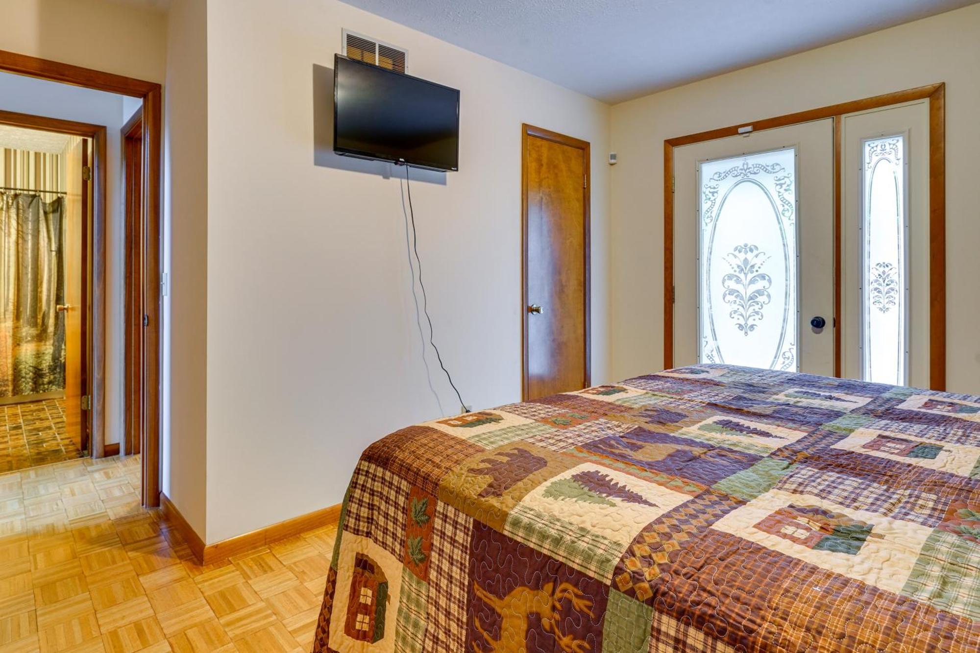 Howard Cabin Rental About 3 Mi To Apple Valley Lake! Mount Vernon Exterior photo